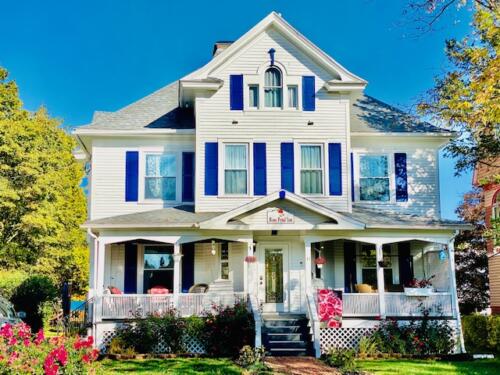 The Rose Petal Inn B&B